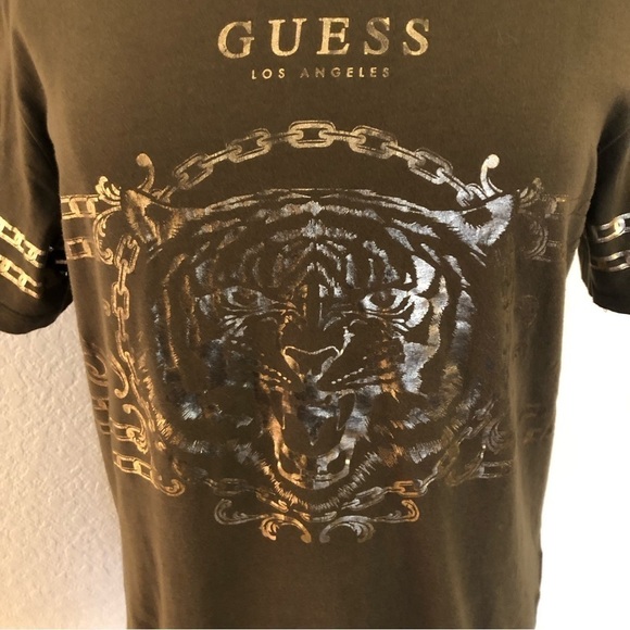 Guess Olive Green and Gold T-Shirt VTG - Picture 2 of 10